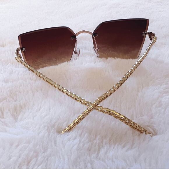 Skyla Brown & Tan Square Oversized Sunglasses - Picture 8 of 12